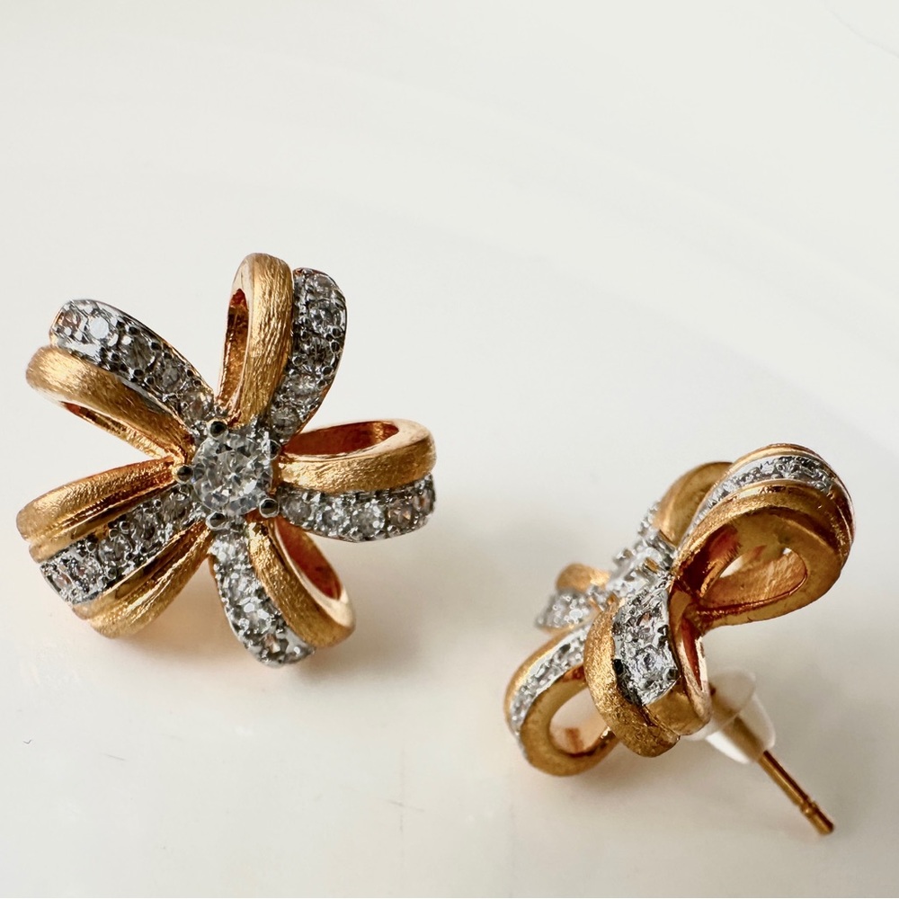 Yellow Gold and Silver Bow Earrings 15CM sterling silver pins